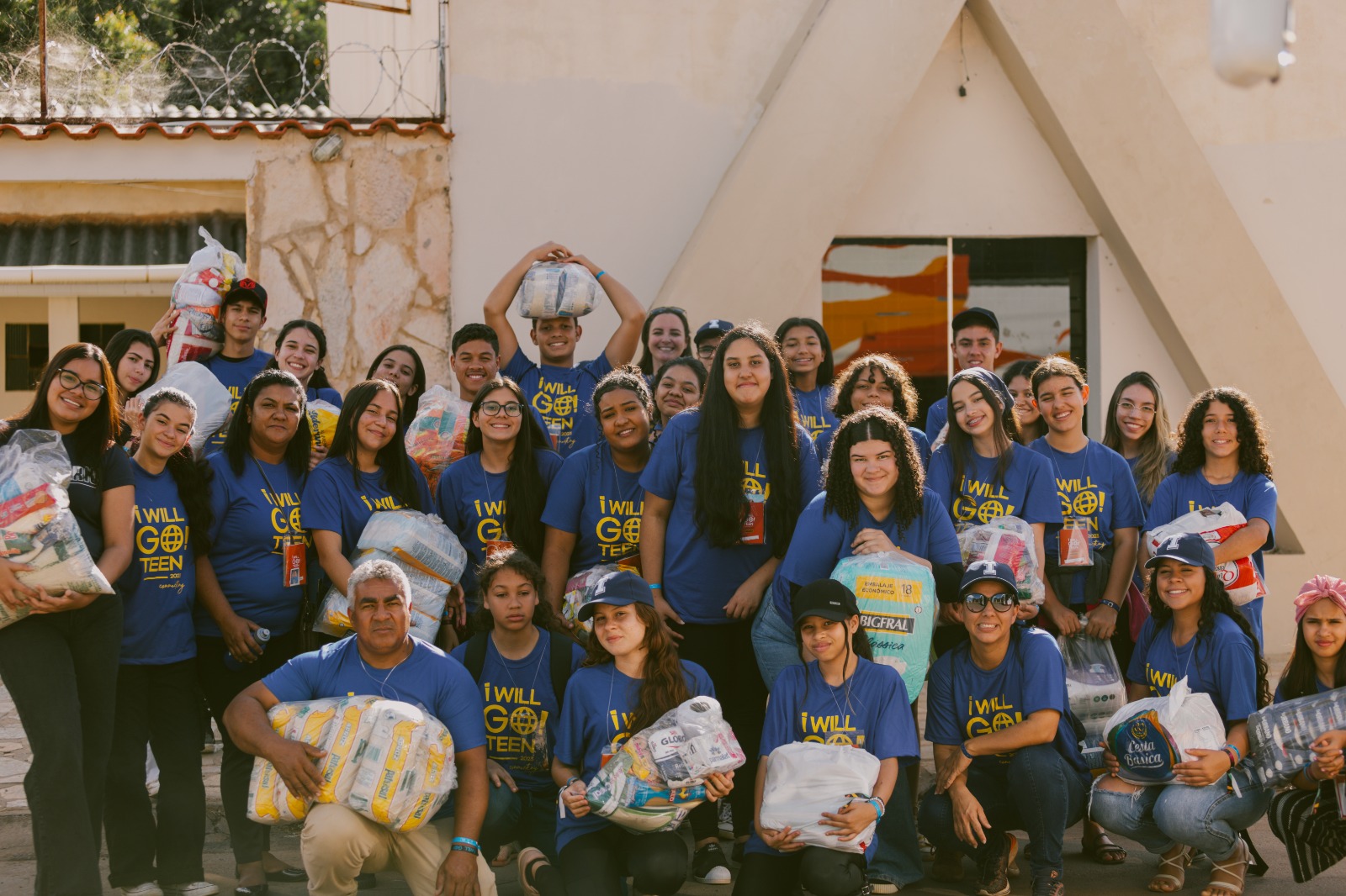 Ação voluntária revitaliza seis escolas públicas durante congresso da Rede Adventista de Educação em Foz 1 voluntario