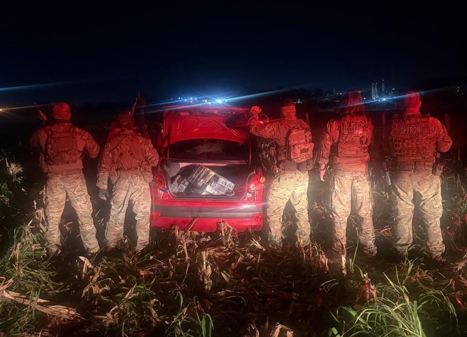 Traficante é preso após perder o controle do veículo em tentativa de fuga na Perimetral Leste, em Foz 1 prisao traficante