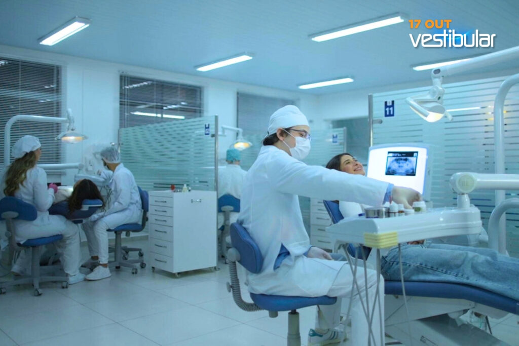 UDC abre Vestibular de Verão 2027 com novos cursos em Medianeira e formação conectada ao futuro 4 1