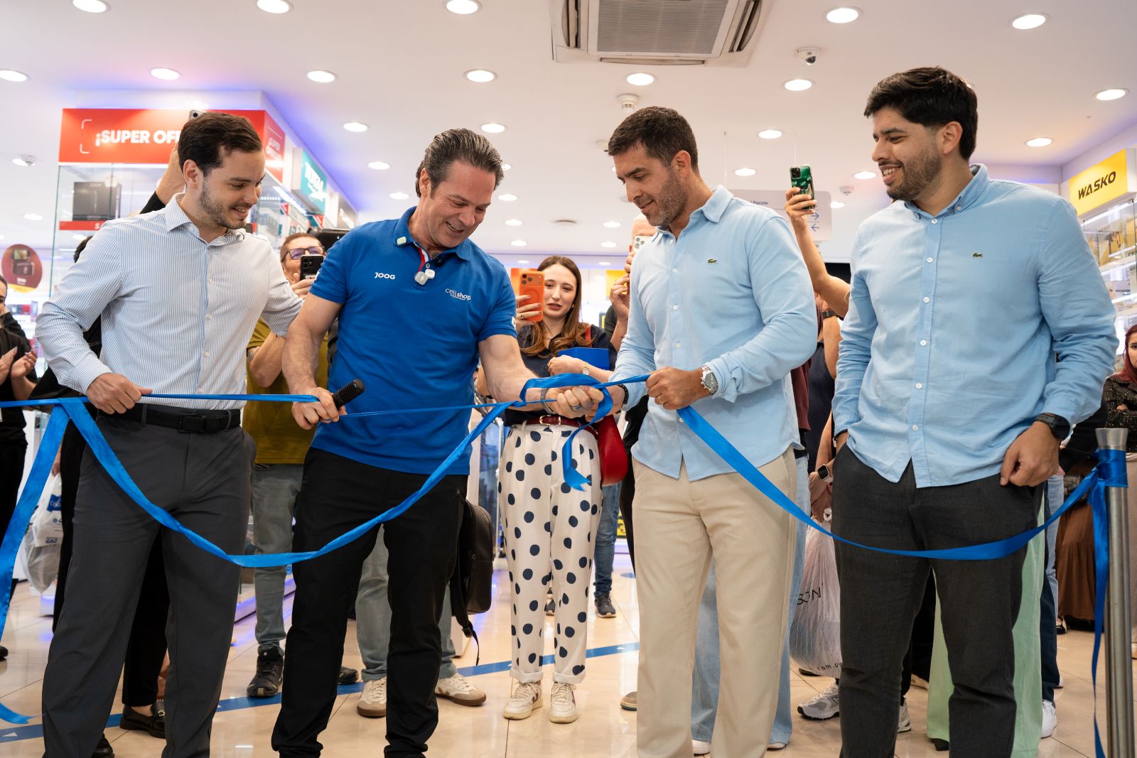 Cellshop e Motorola inauguram espaço exclusivo e resgatam história da telefonia na Tríplice Fronteira 1 cellchop 2