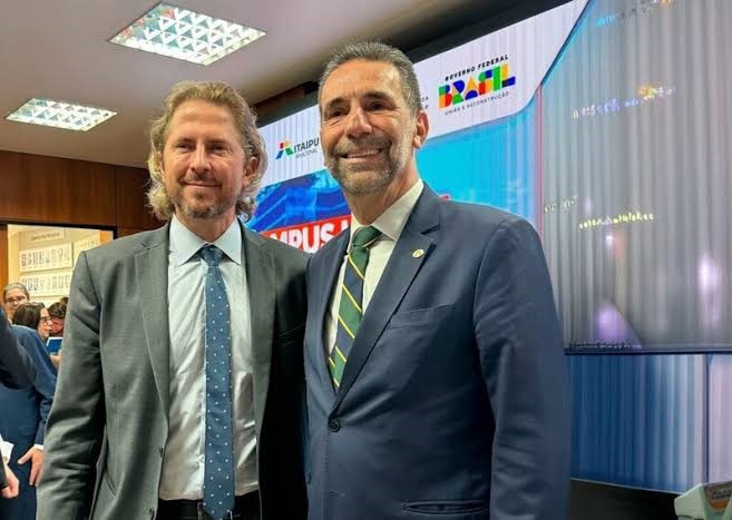 Itaipu vai construir primeiro hospital de fronteira do Brasil em Foz do Iguaçu 1 zeca dirceu enio verri